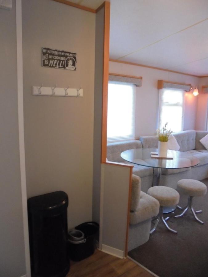 6 Berth Heated On The Chase Brisbane Apartment Ingoldmells Exterior photo